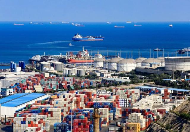 「重磅」大連經(jīng)濟(jì)技術(shù)開(kāi)發(fā)區(qū)闖入全國(guó)經(jīng)開(kāi)區(qū)30強(qiáng)，大連產(chǎn)業(yè)發(fā)展迎來(lái)新里程碑